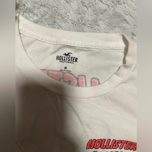 NWOT Unisex Hollister “The Co Stands For Comfort” Couch Graphic Long Sleeve - Picture 5 of 12